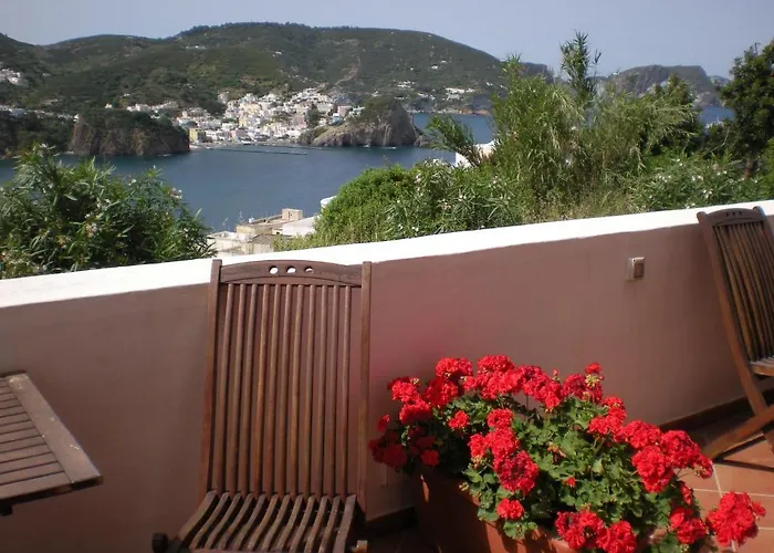 Pina Bed and breakfast 4*